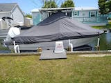 Load image into Gallery viewer, Air-Dock Inflatable Boat Lift - Floating Lift For Center Console Boats